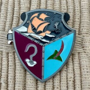 DISNEY 2015 *Super Rare* Artist Proof LE 1500 Peter Pan “Shields of Fantasy” Pin